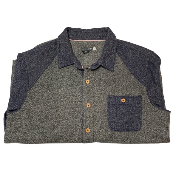 EarthBound Collared Button-Up - Picture 6 of 9